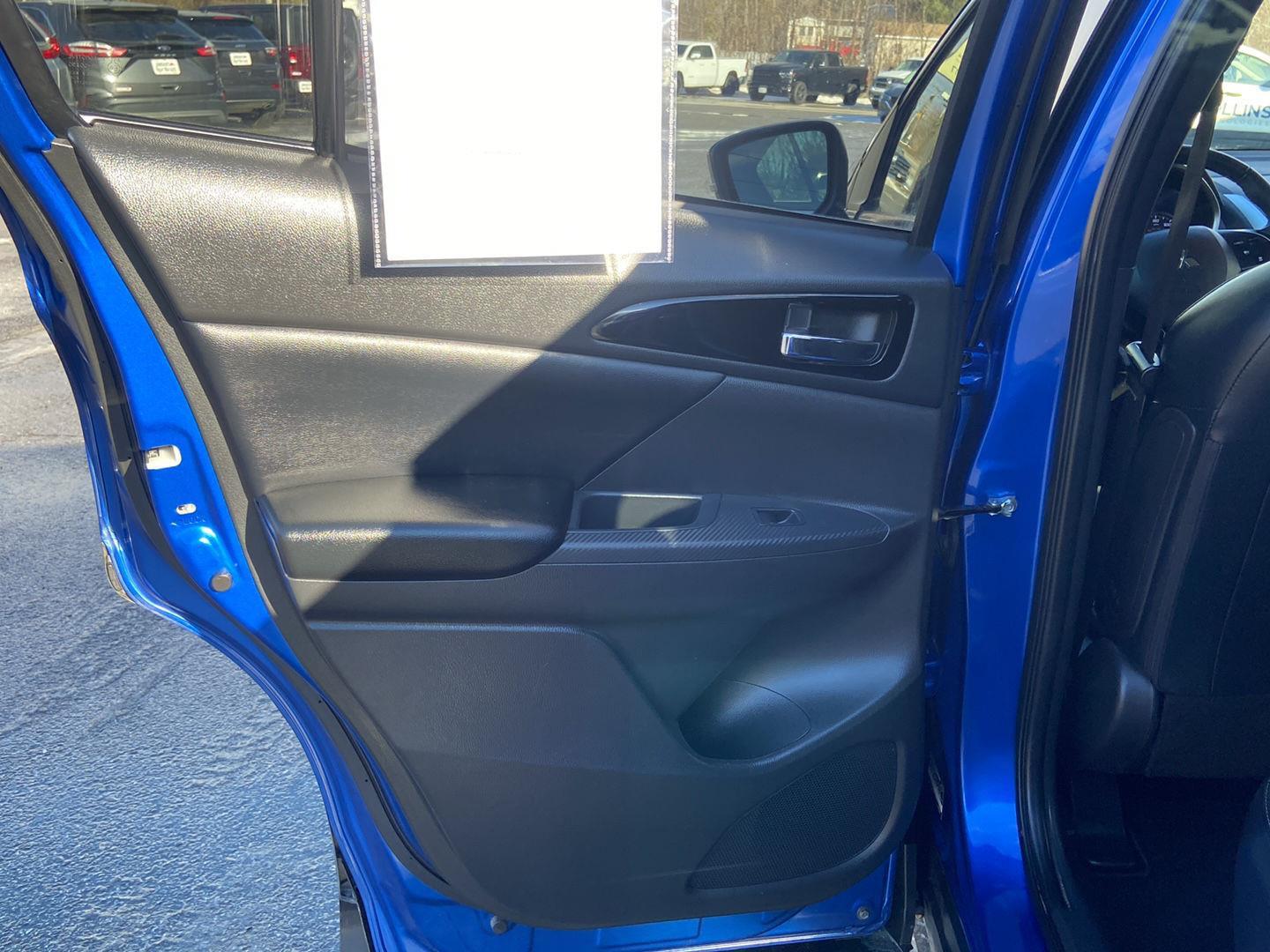 Linnehan's Right Way Auto