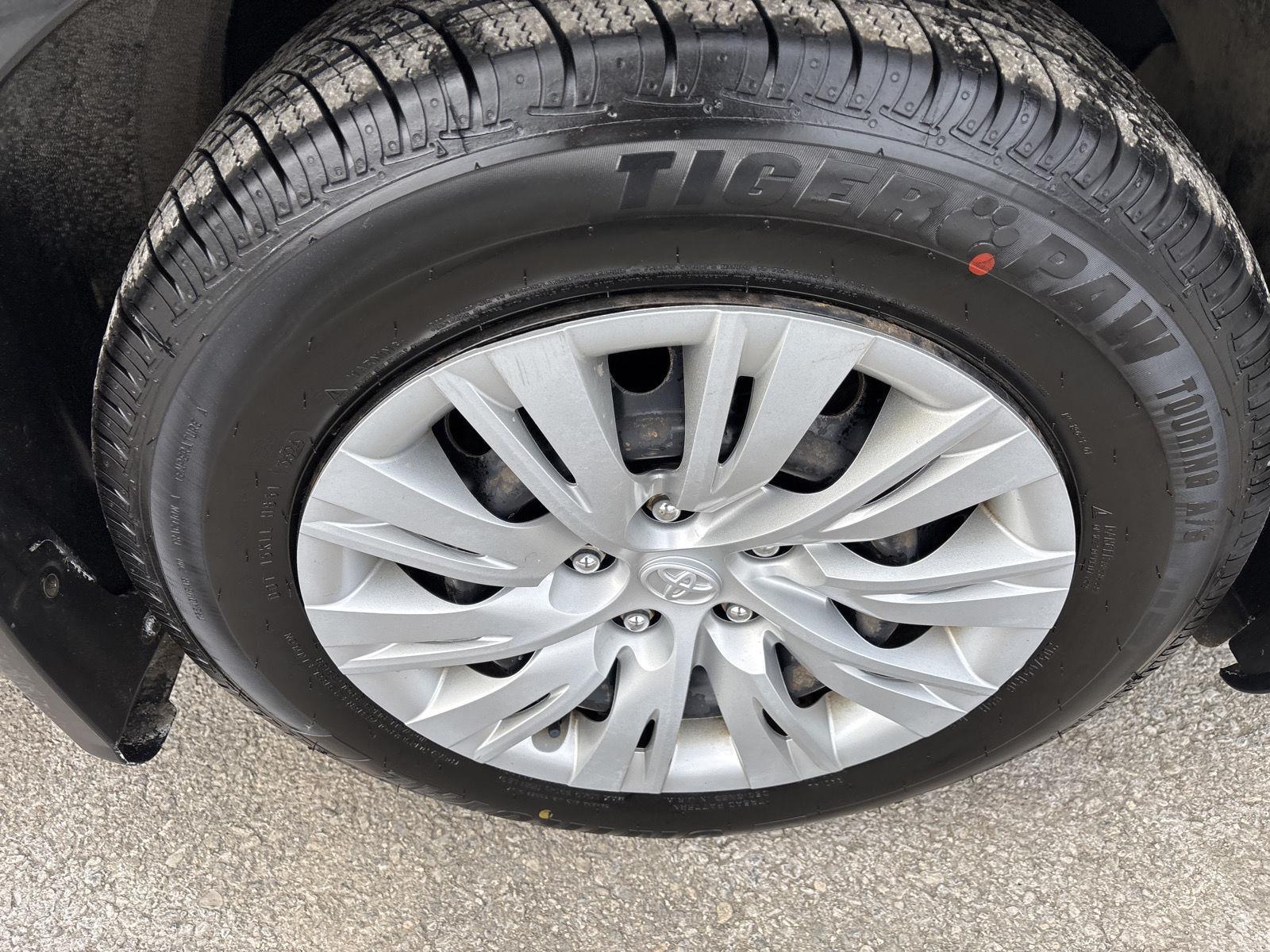 Linnehan's Right Way Auto