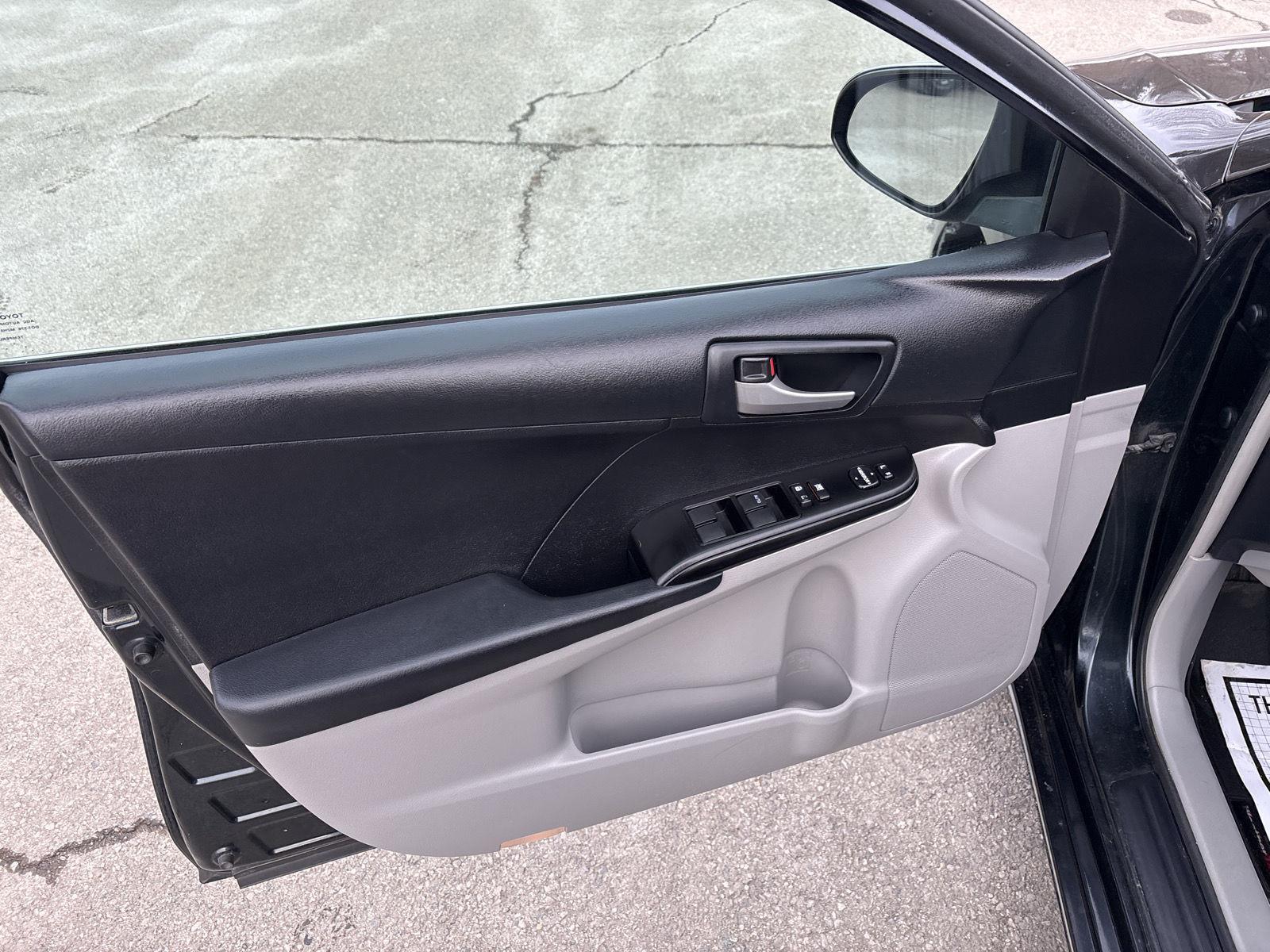 Linnehan's Right Way Auto