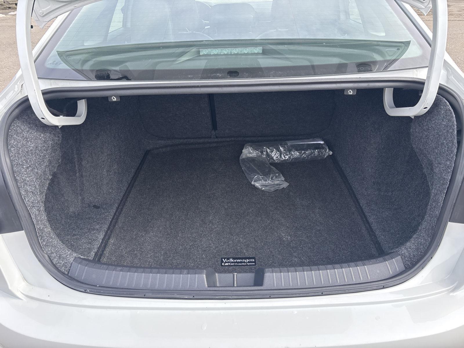 Linnehan's Right Way Auto