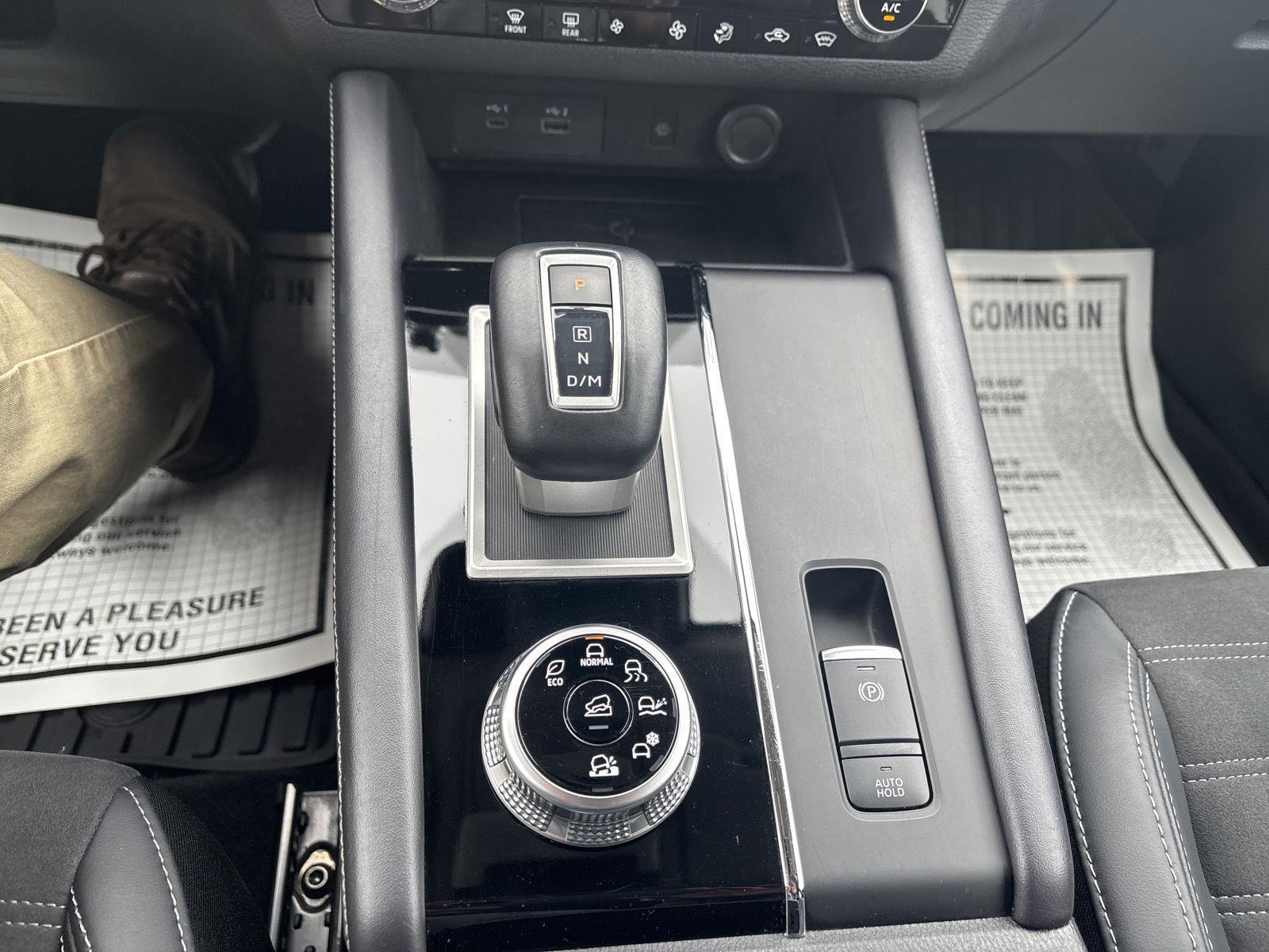 Linnehan's Right Way Auto