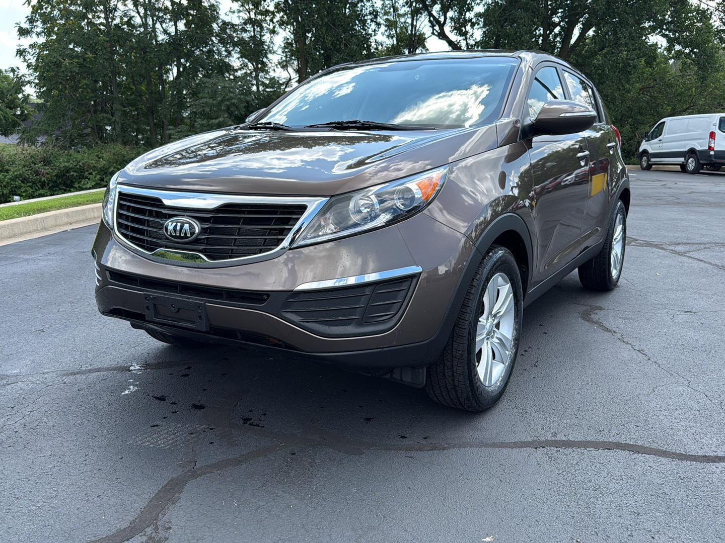 Sand Track 2013 Kia Sportage SUV / Crossover Front-Wheel Drive 6-Speed Automatic