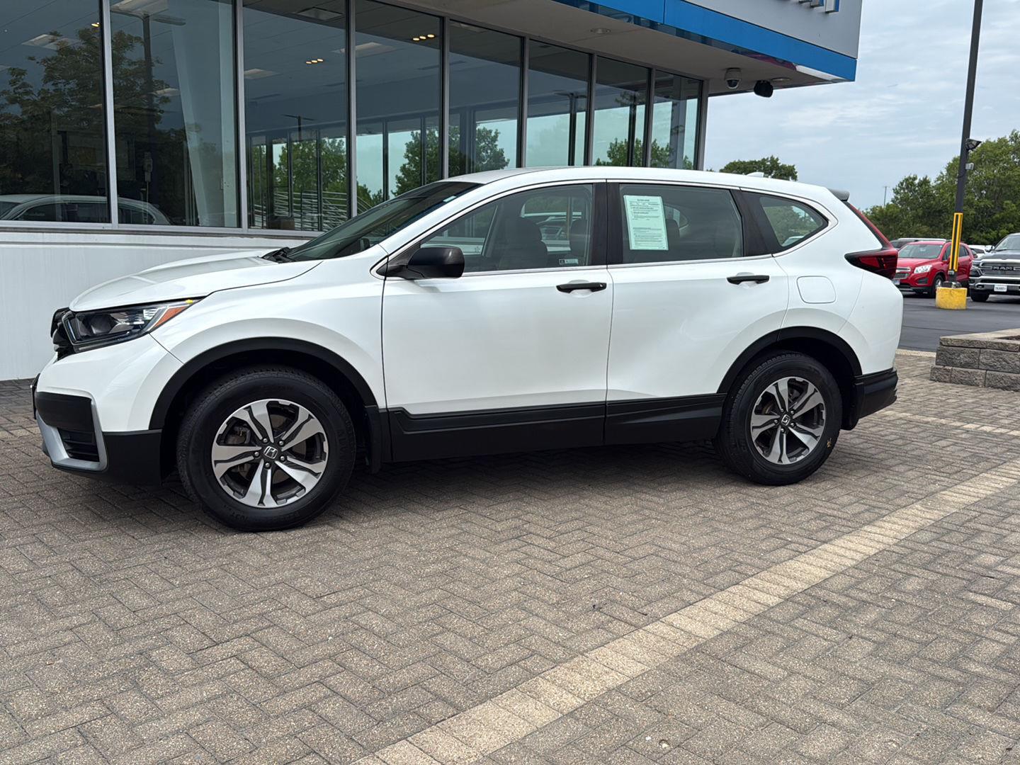 View vehicle photo 2
