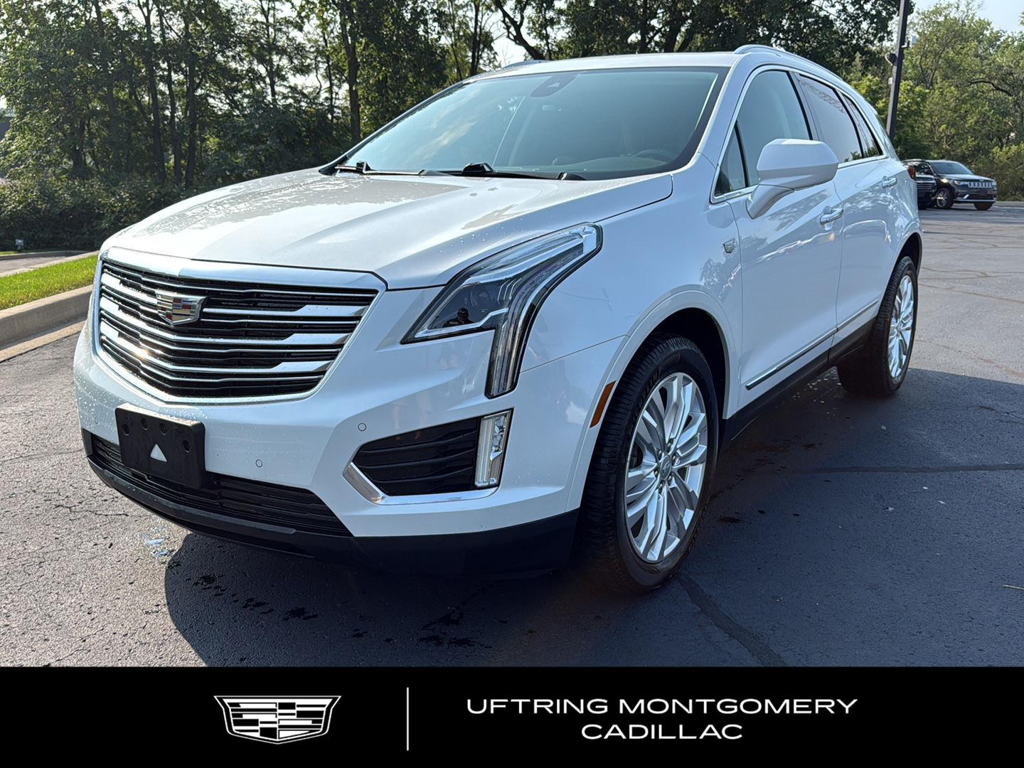 Crystal White Tricoat 2019 Cadillac XT5 SUV / Crossover Four-Wheel Drive 8-Speed Automatic
