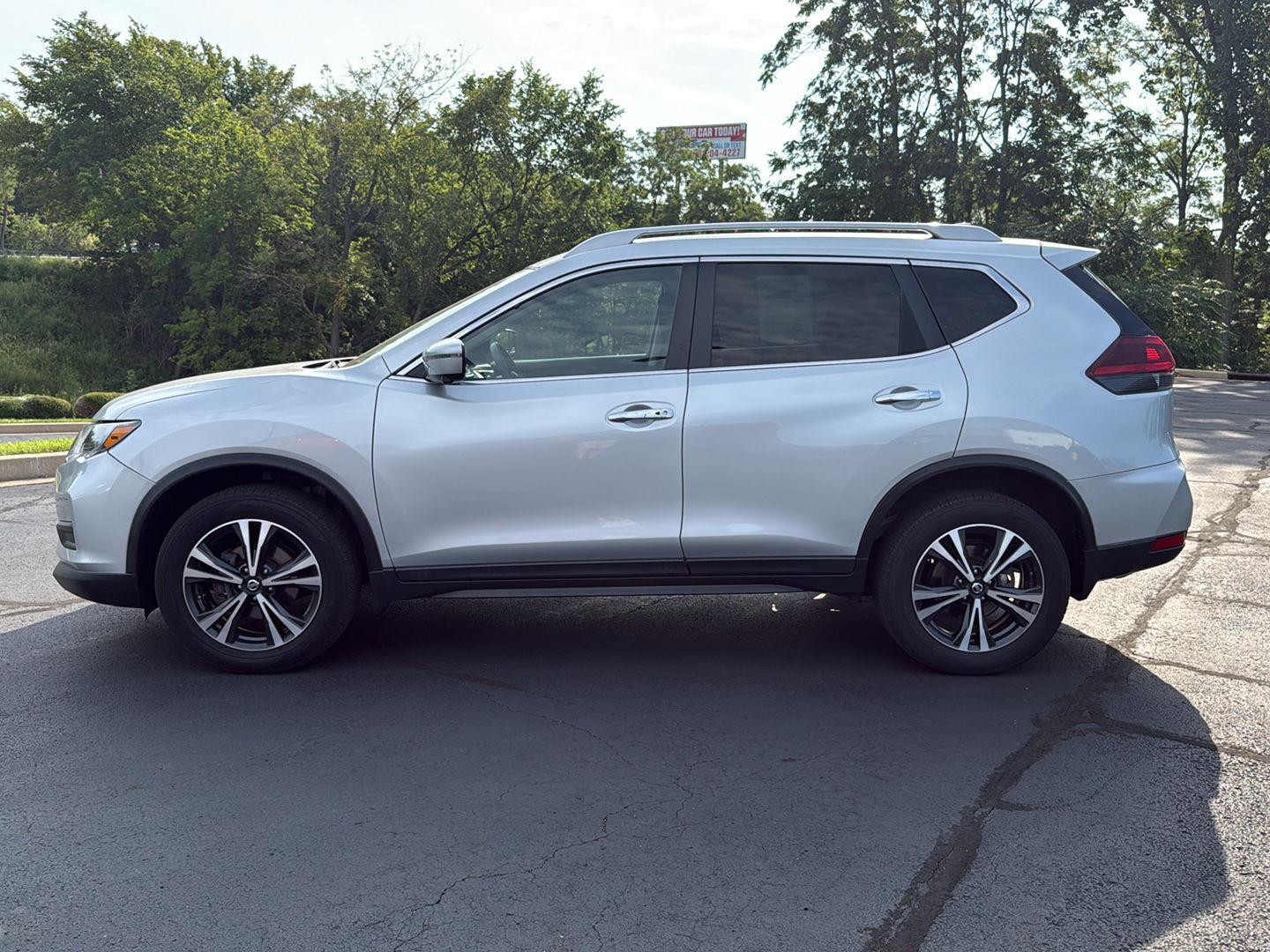 Used 2020 Silver Nissan SV Intelligent AWD image 2