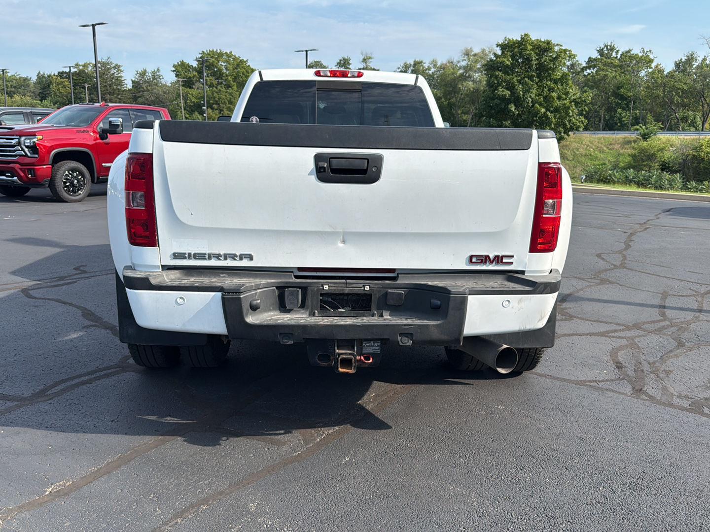 Used 2014 SUMMIT WHITE GMC Denali image 4