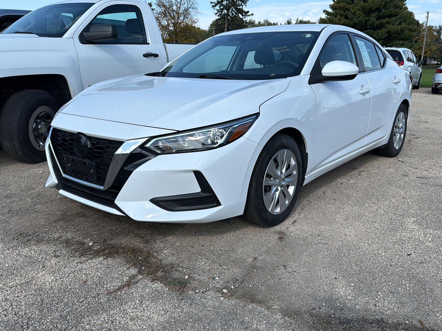 White (Fresh Powder) 2022 Nissan Sentra Sedan Front-Wheel Drive Continuously Variable Transmission