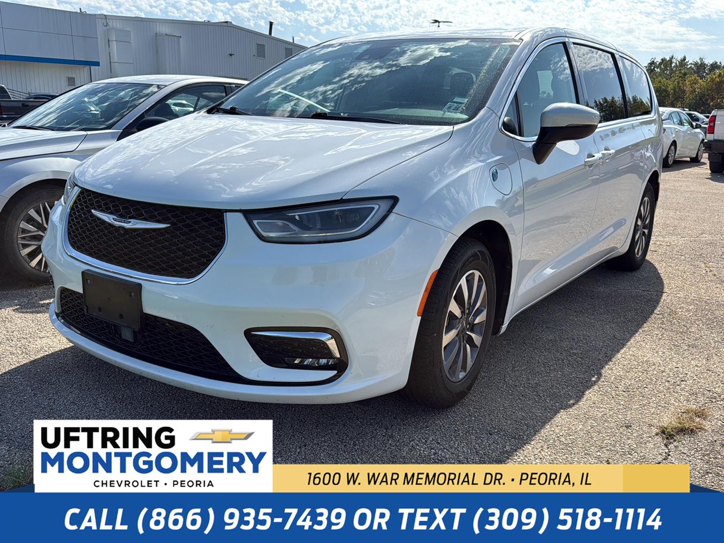 2023 Chrysler Pacifica Hybrid Touring L FWD