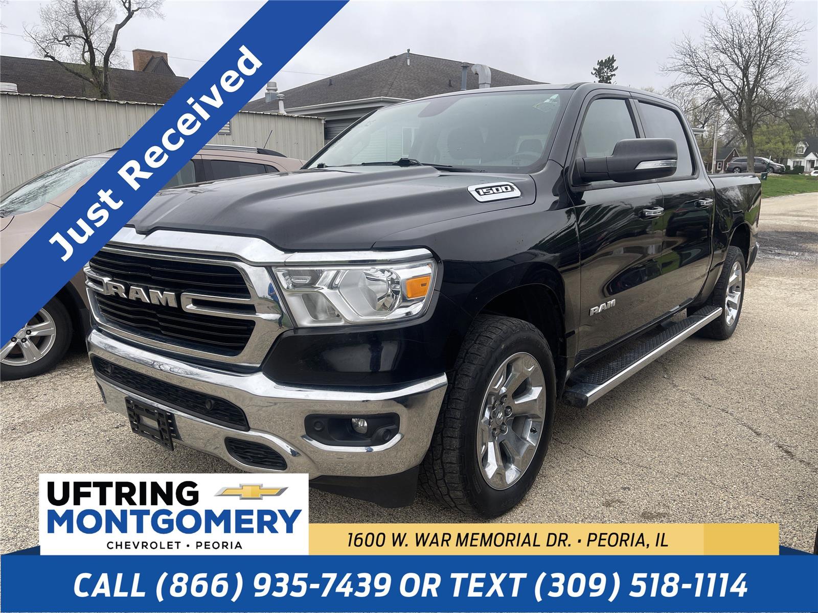 Diamond Black Crystal Pearlcoat 2019 RAM 1500 Big Horn Crew Cab 4WD Pickup Truck Four-Wheel Drive 8-Speed Automatic