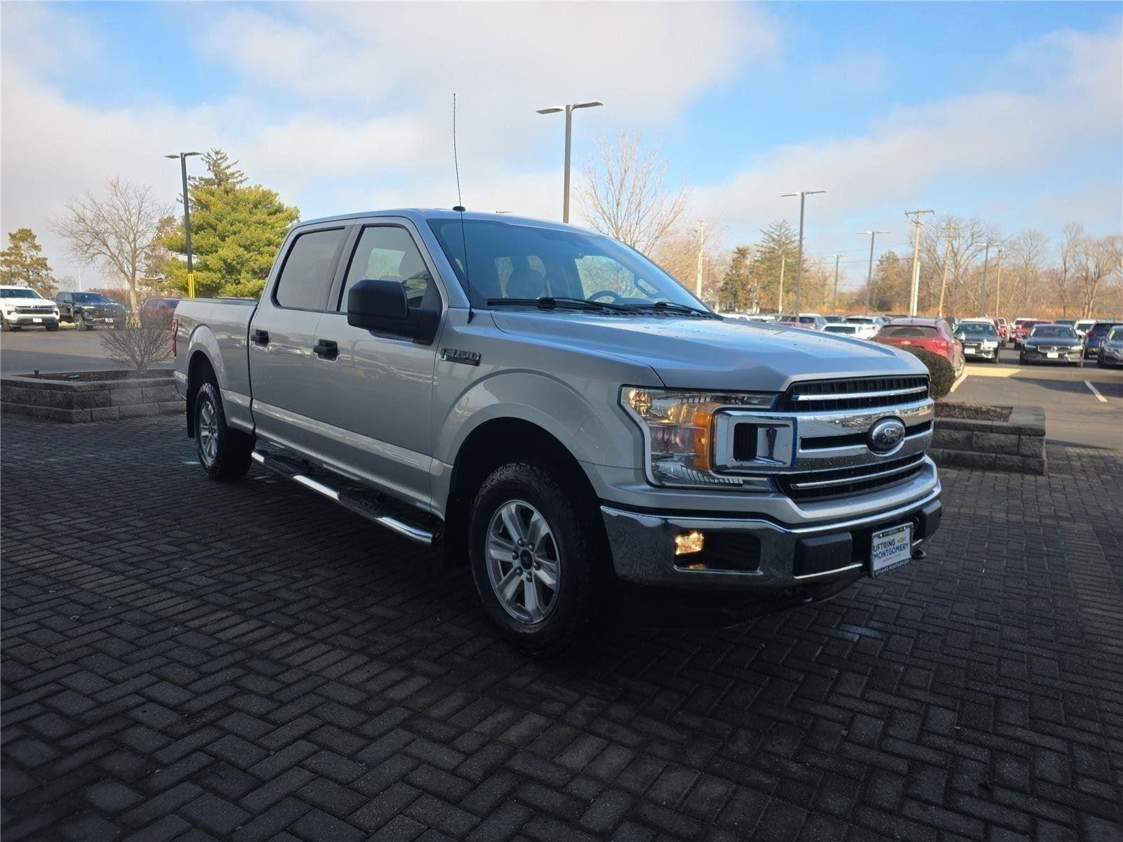 View vehicle photo 7