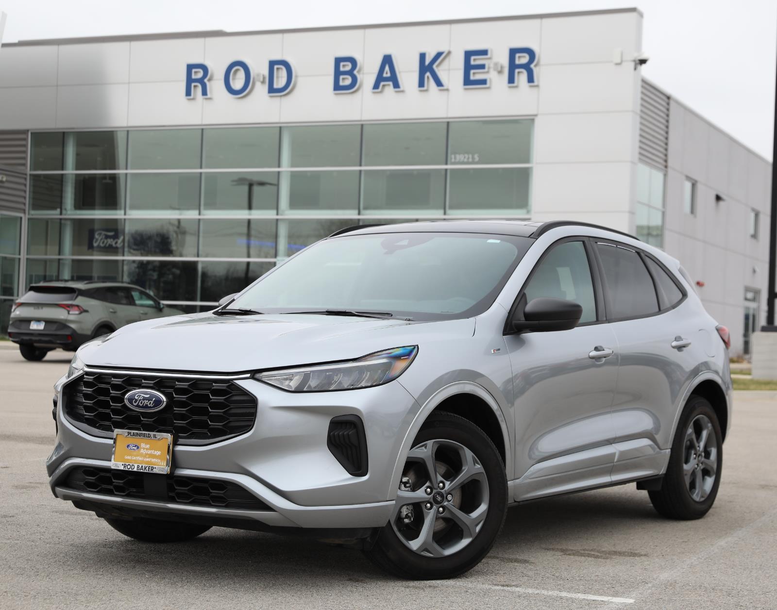 Iconic Silver 2024 Ford Escape ST-Line AWD SUV / Crossover All-Wheel Drive 8-Speed Automatic