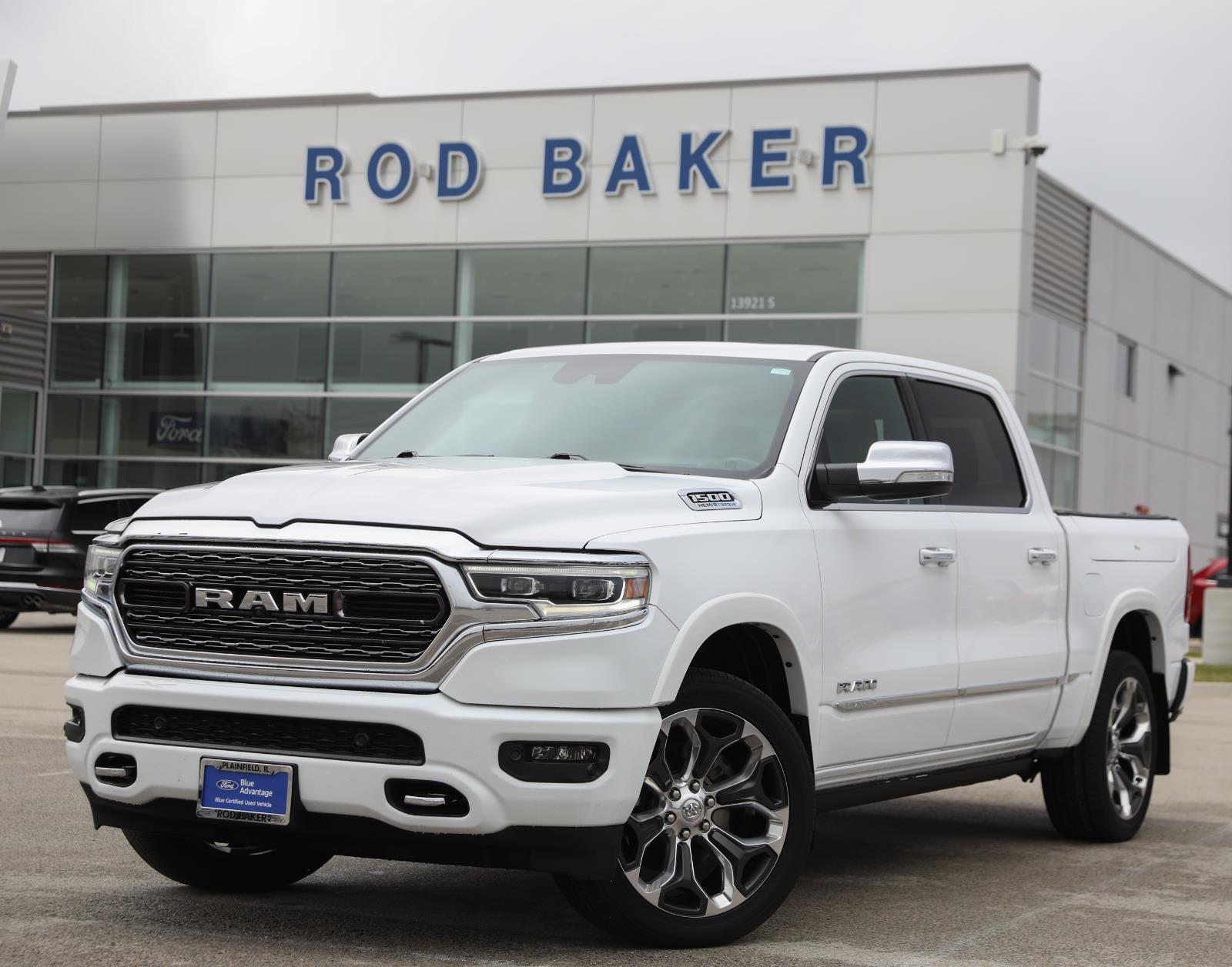 Bright White Clearcoat 2021 RAM 1500 Limited Crew Cab 4WD Pickup Truck Four-Wheel Drive 8-Speed Automatic