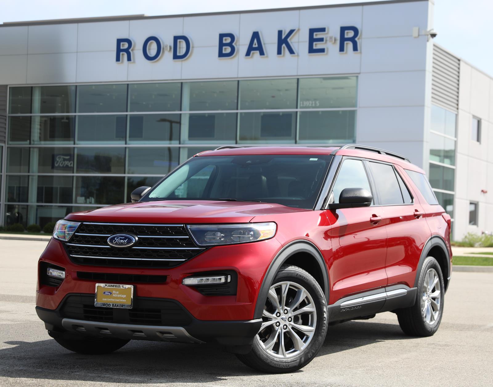 Rapid Red Metallic Tinted Clearcoat 2023 Ford Explorer XLT AWD SUV / Crossover All-Wheel Drive Automatic