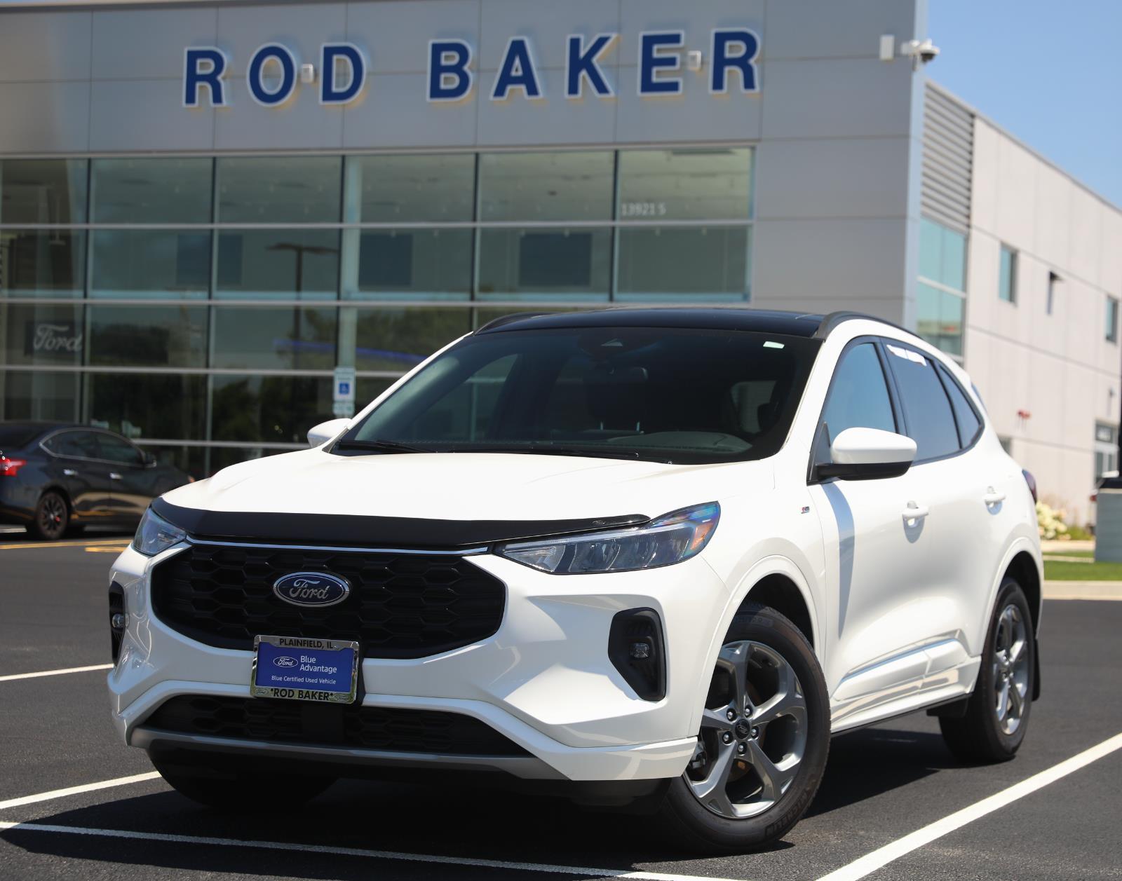 Star White Metallic Tri-Coat 2023 Ford Escape SUV / Crossover All-Wheel Drive 8-Speed Automatic