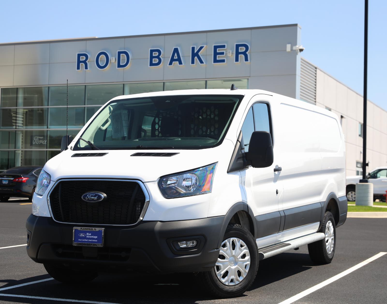 Oxford White 2025 Ford Transit Cargo Van Rear-Wheel Drive Automatic