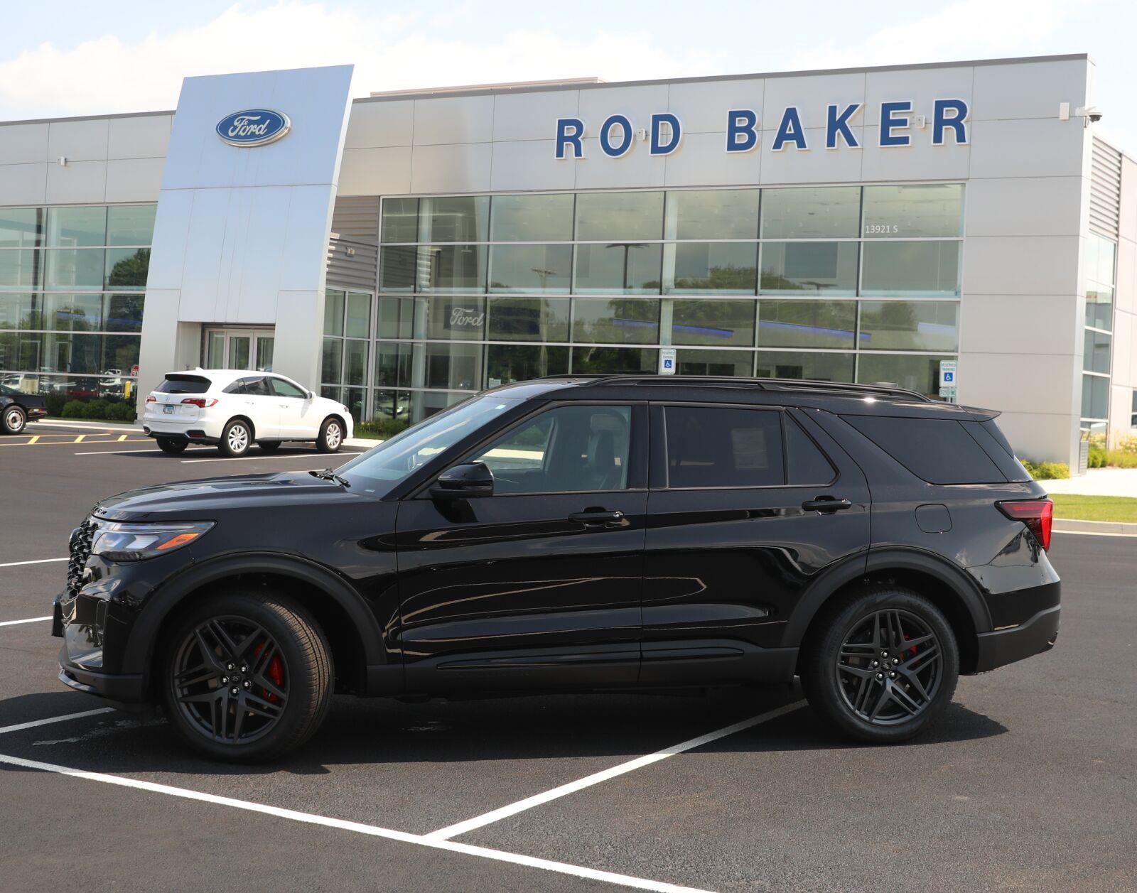 Agate Black Metallic 2026 Ford Explorer SUV / Crossover All-Wheel Drive Automatic