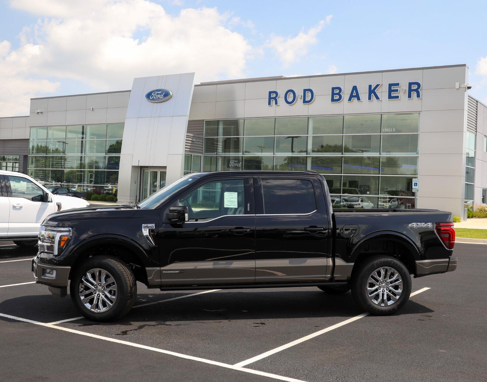 Agate Black Metallic 2026 Ford F-150 Pickup Truck Four-Wheel Drive Automatic