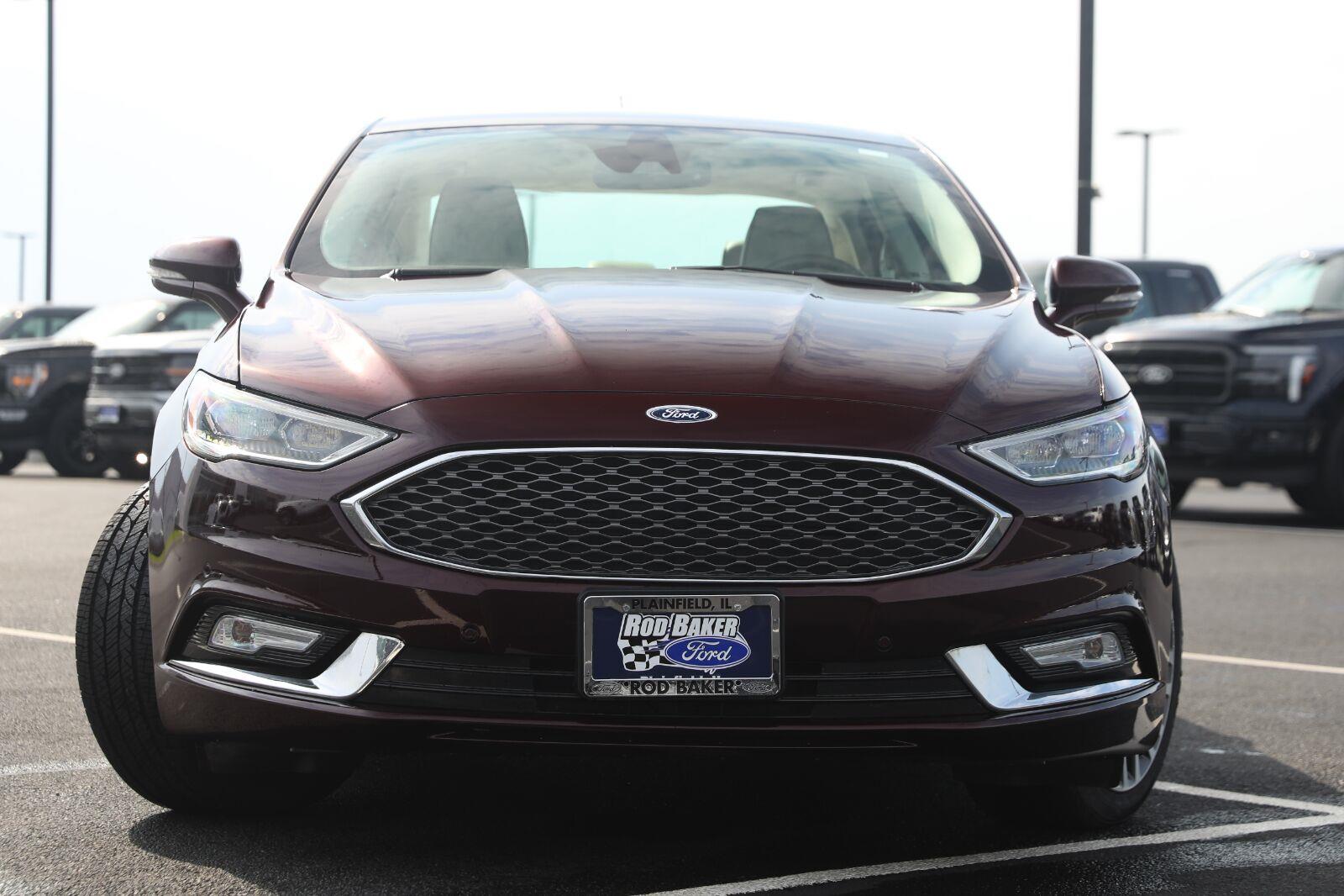 2017 Ford Fusion Hybrid Platinum FWD