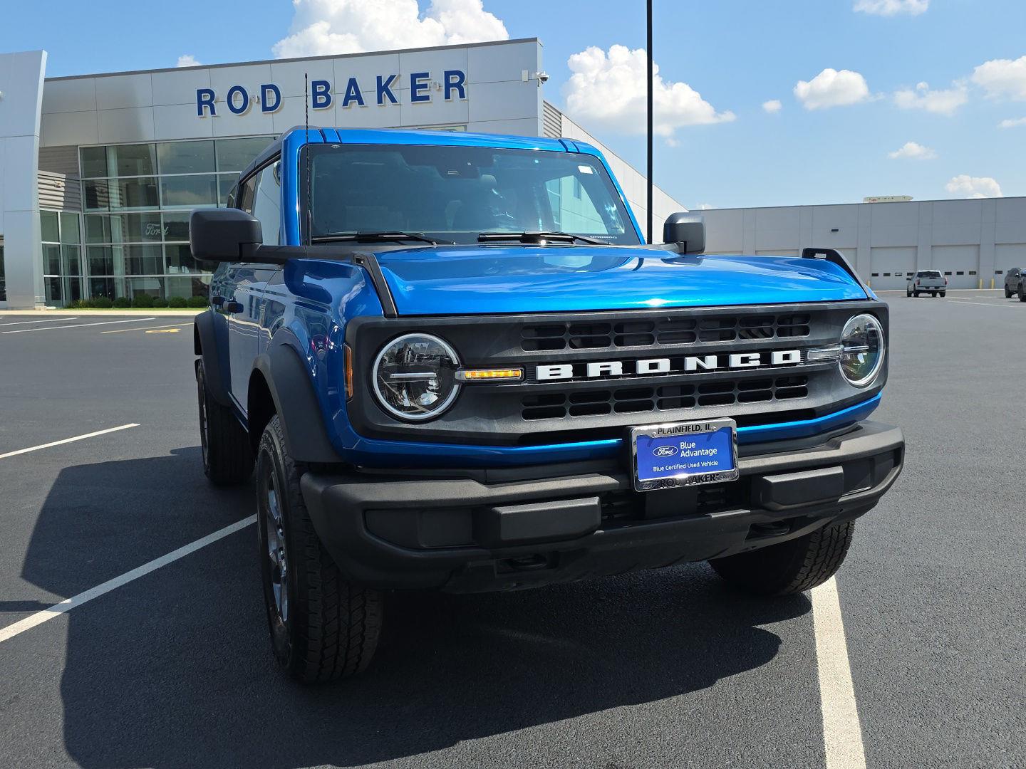 Velocity Blue Metallic 2025 Ford Bronco SUV / Crossover Four-Wheel Drive 7-Speed Manual