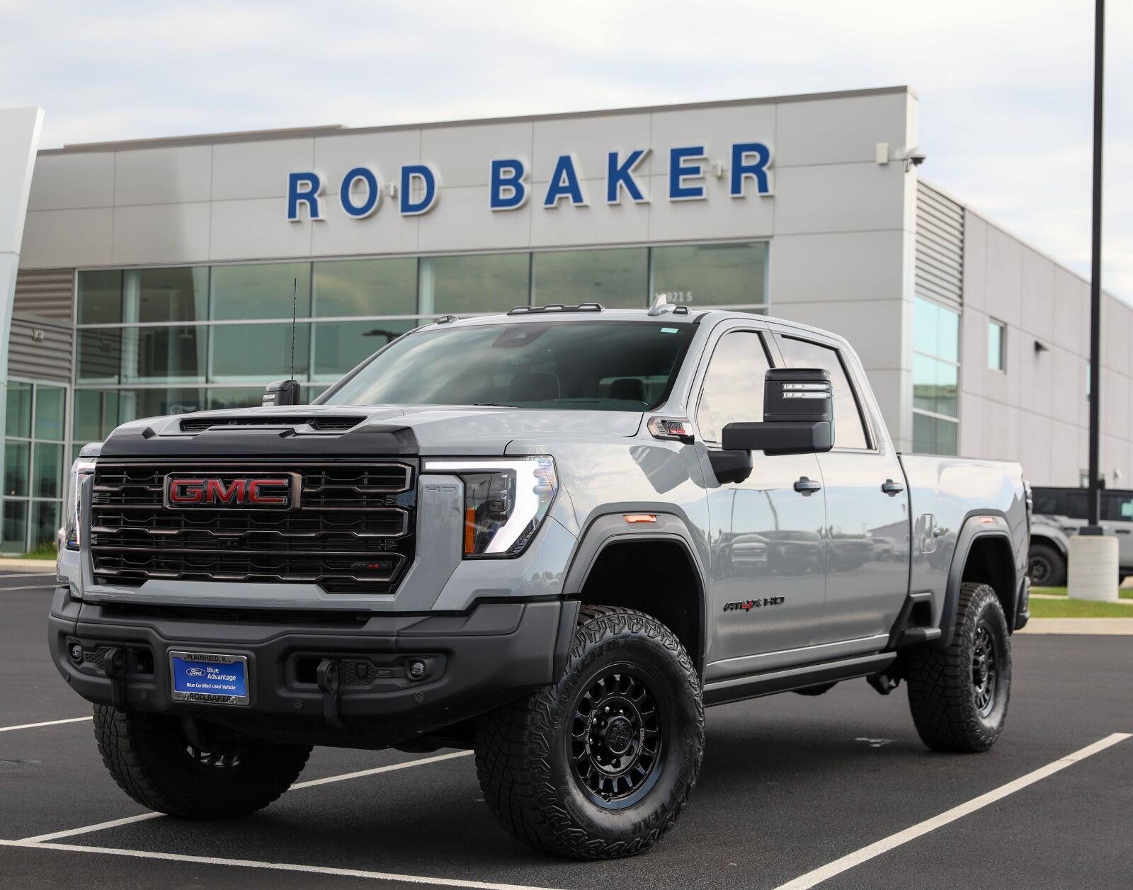 Thunderstorm Gray 2025 GMC Sierra 2500HD Pickup Truck Four-Wheel Drive Automatic