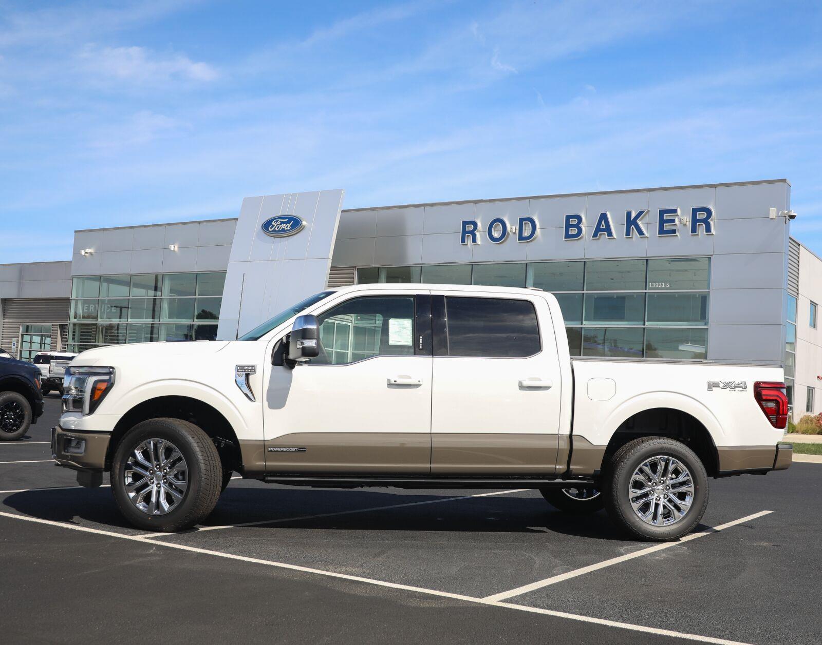 Star White Metallic Tri-Coat 2026 Ford F-150 Pickup Truck Four-Wheel Drive Automatic