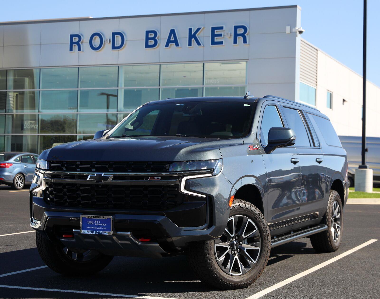 Shadow Gray Metallic 2021 Chevrolet Suburban SUV / Crossover Four-Wheel Drive Automatic