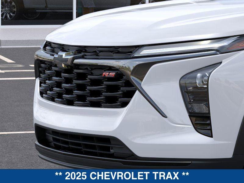 2025 Chevrolet Trax LT photo 23