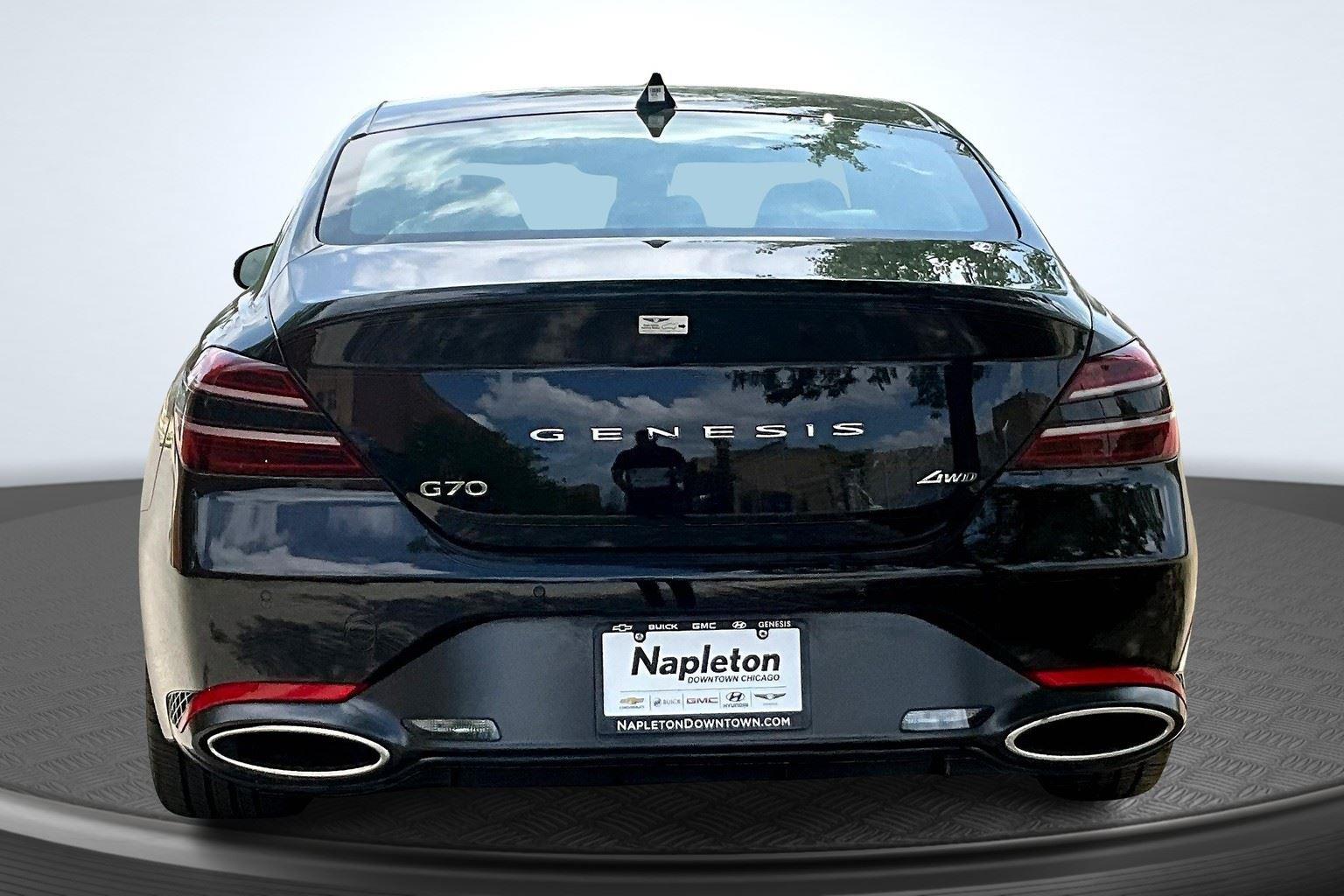 2025 Genesis G70 2.5T photo 4