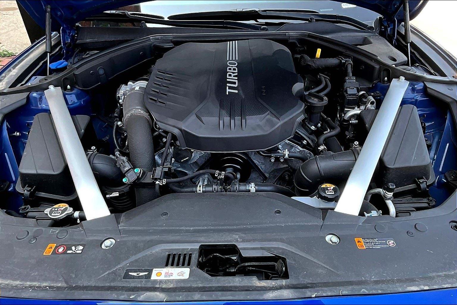 2024 Genesis G70 3.3T Sport Advanced photo 10