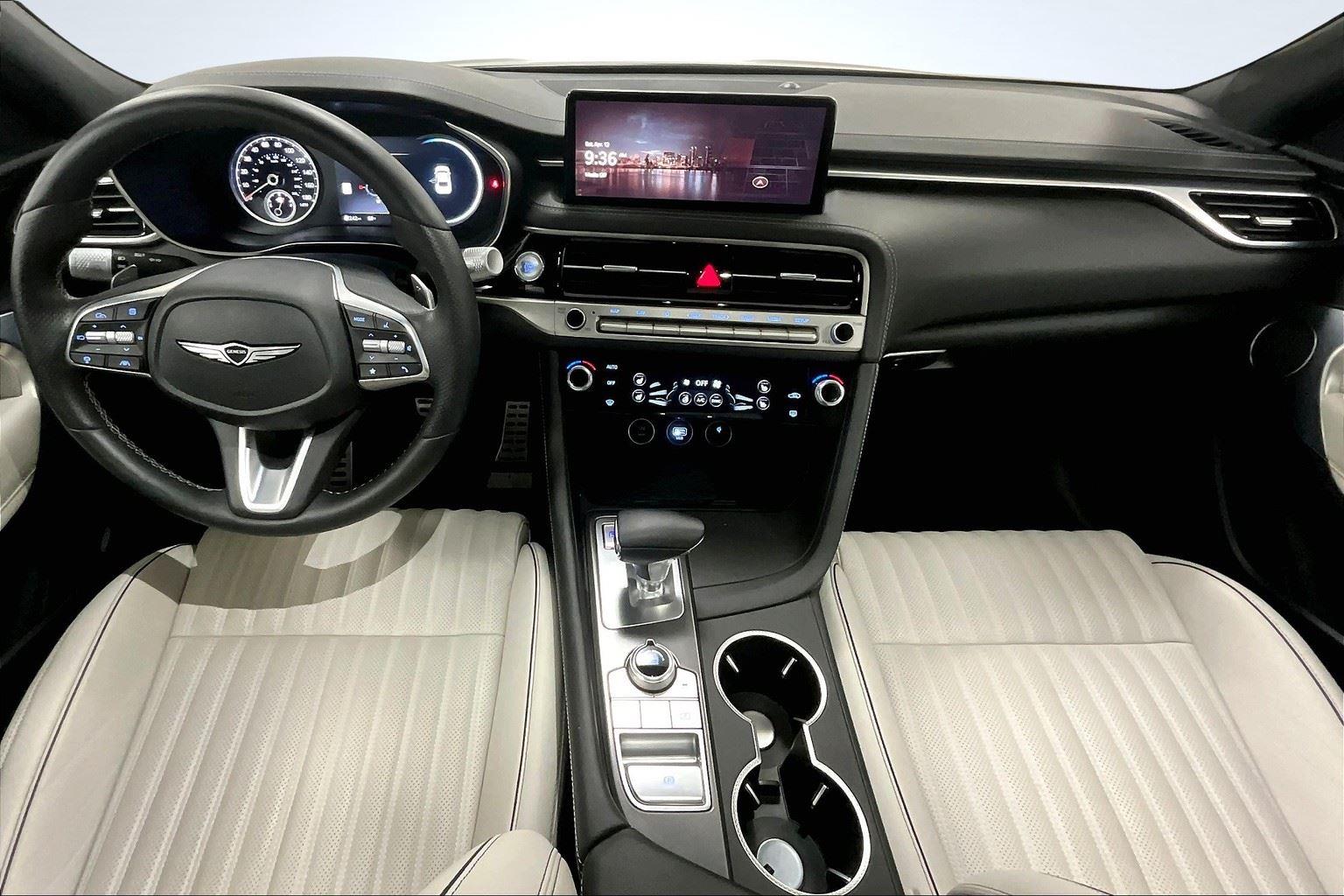 2025 Genesis G70 2.5T photo 47
