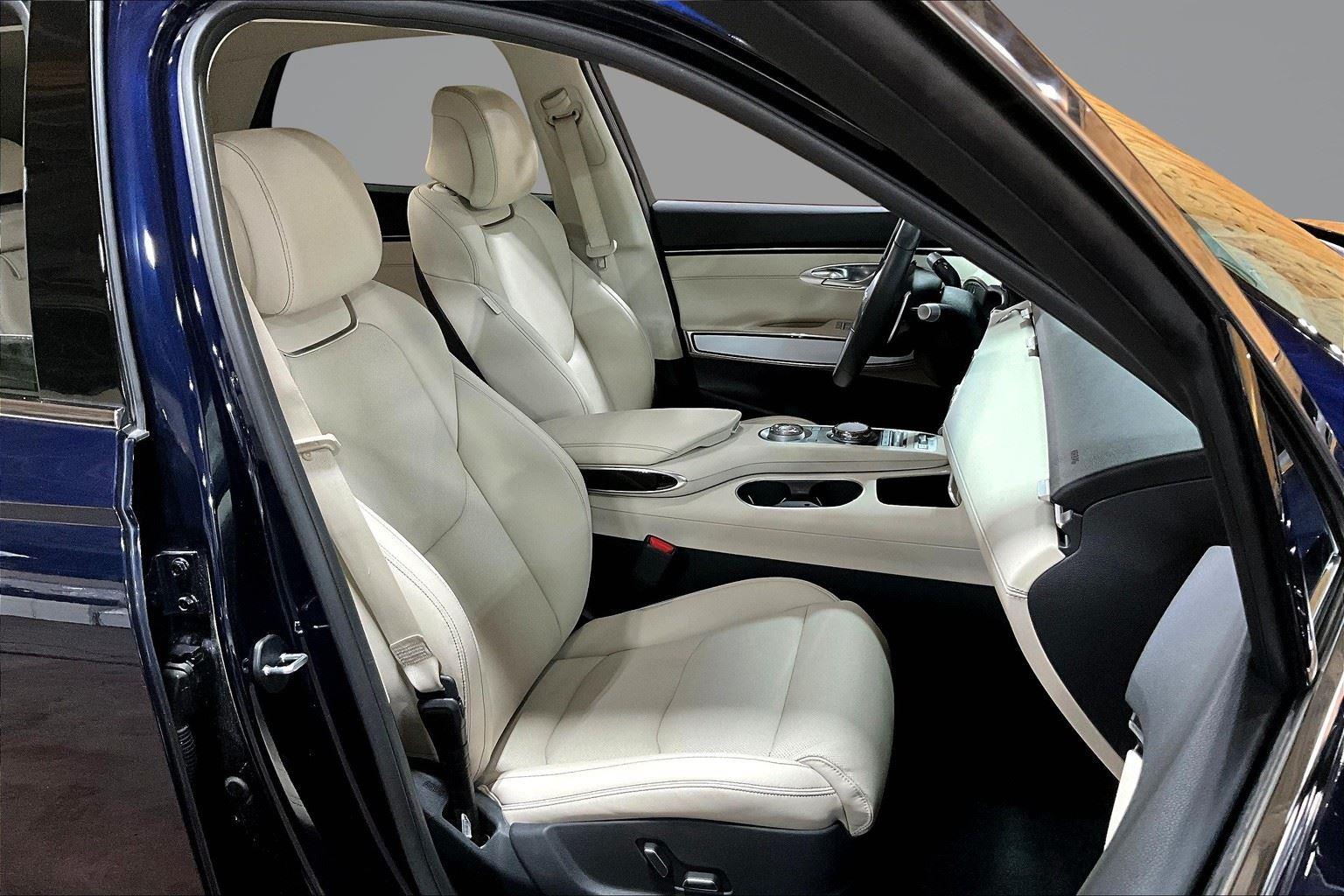 2025 Genesis GV70 2.5T photo 7