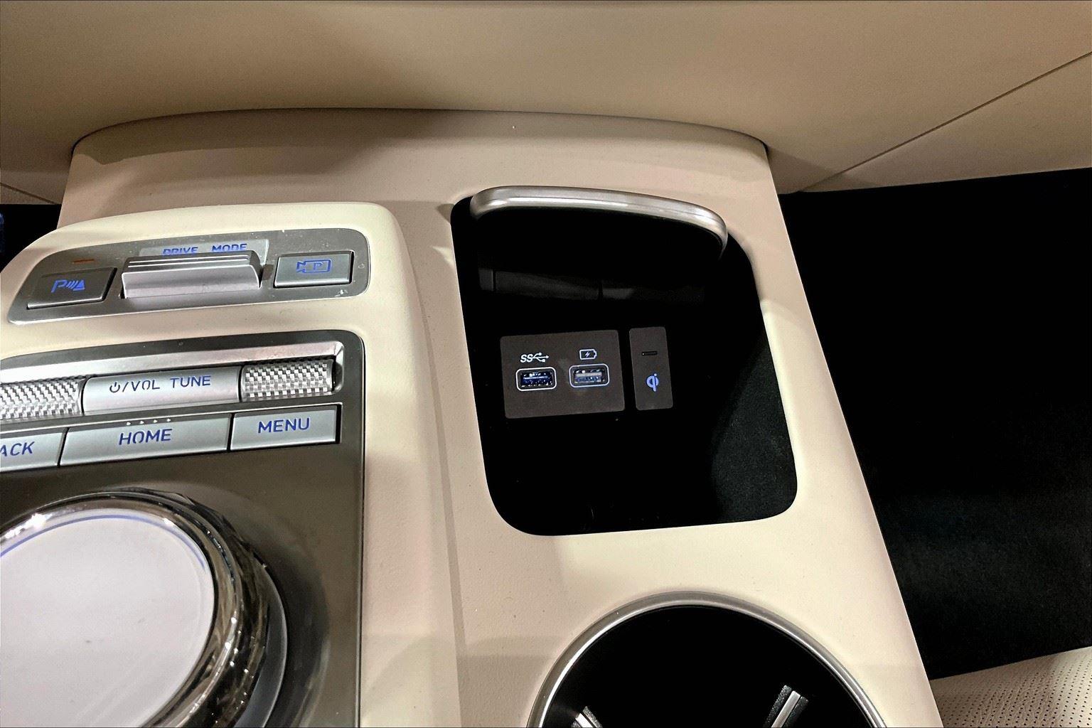 2025 Genesis GV70 2.5T photo 29