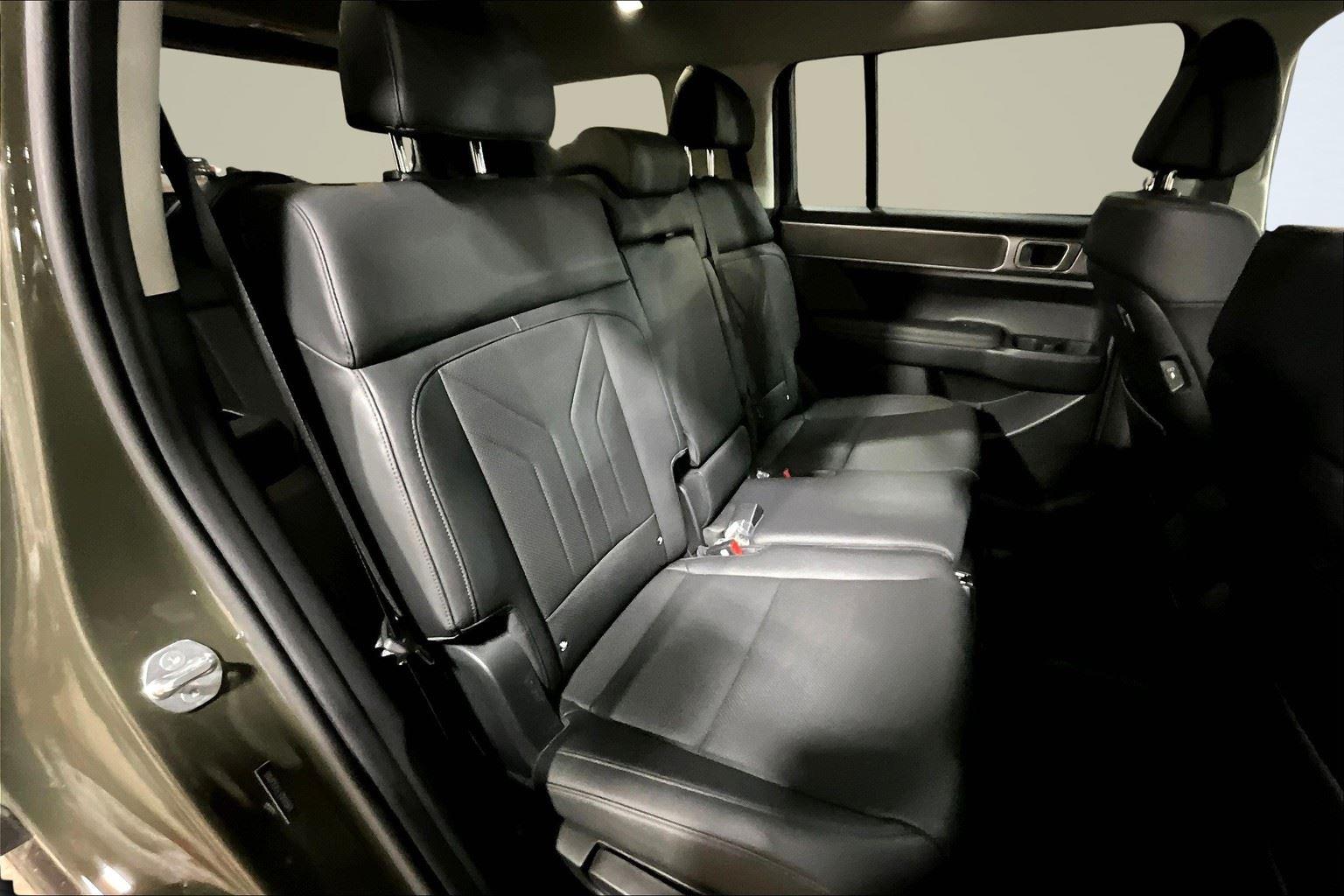2025 Hyundai Santa Fe SEL photo 25