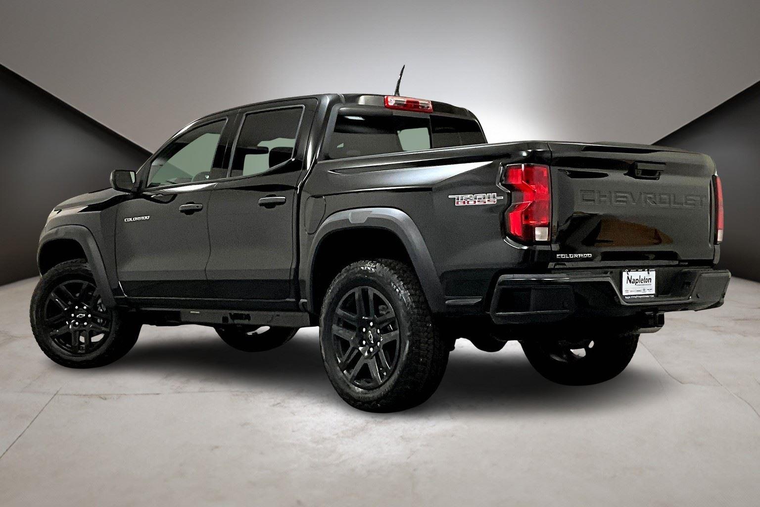 2025 Chevrolet Colorado Work Truck LT photo 29