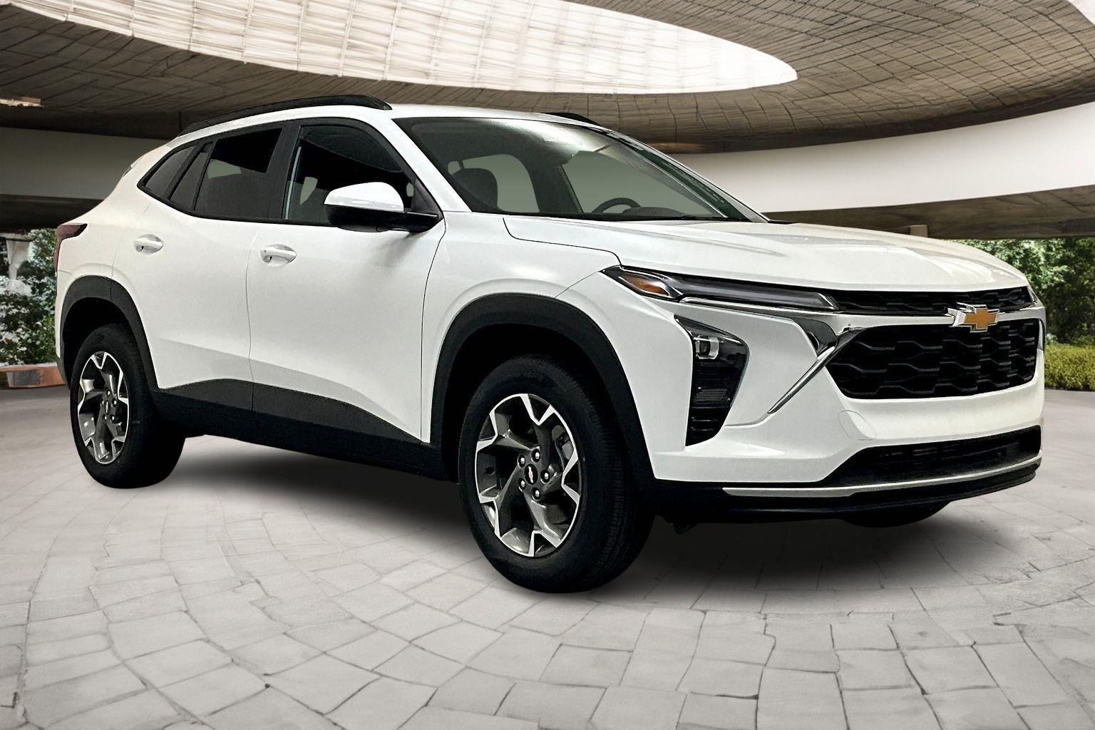 2025 Chevrolet Trax LT photo 29