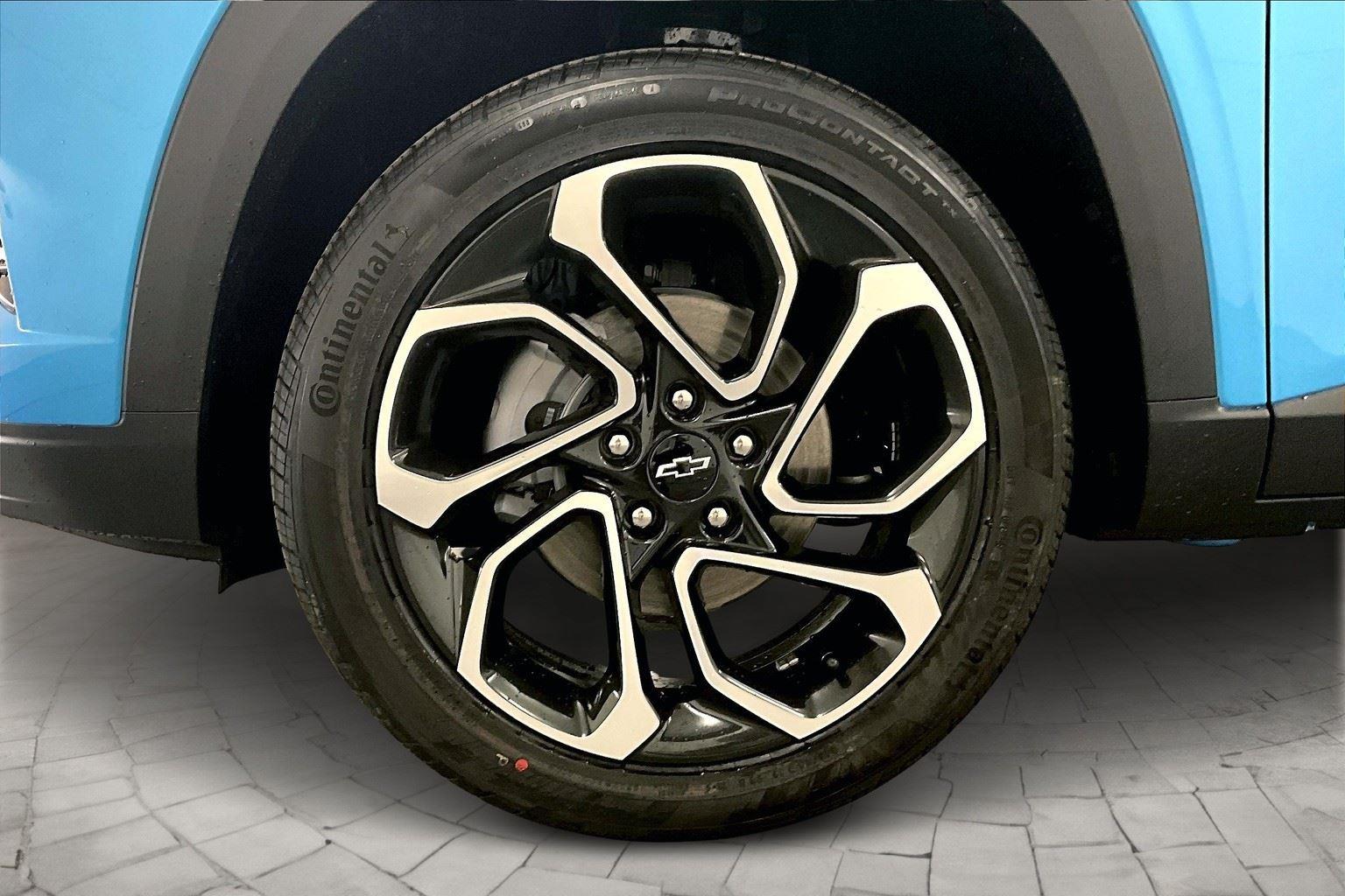2025 Chevrolet Trax photo 10