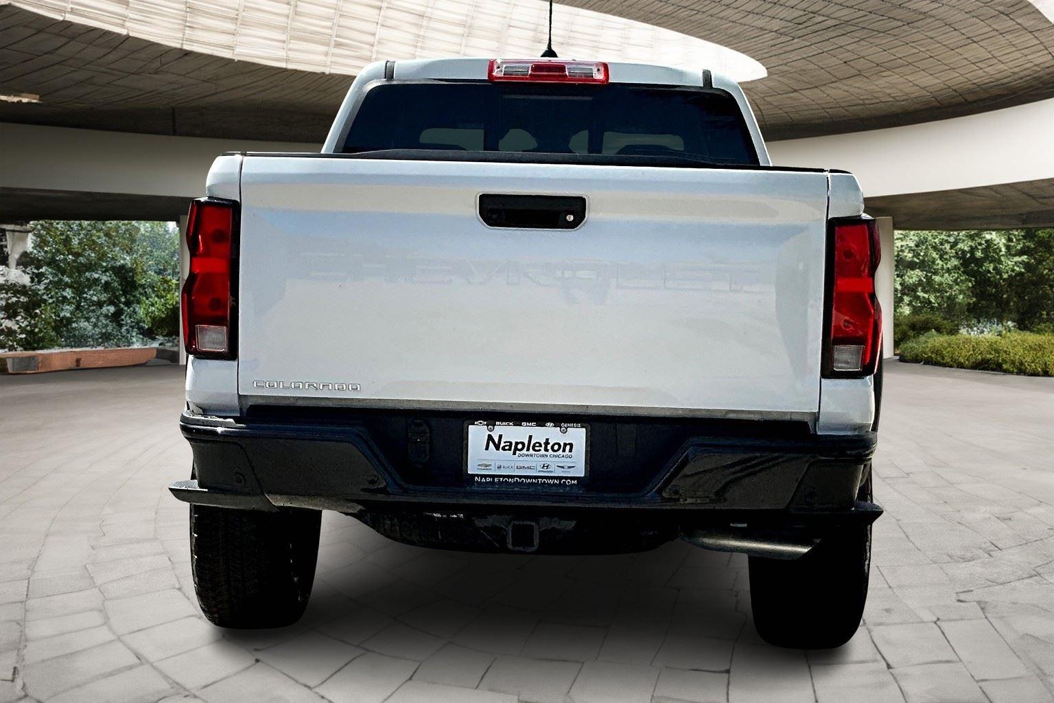 2025 Chevrolet Colorado Work Truck LT photo 17