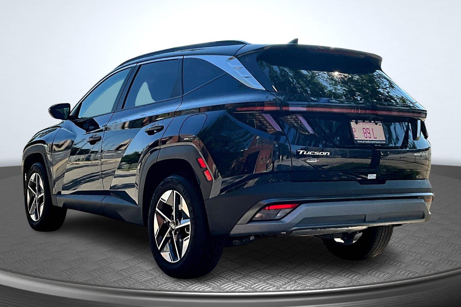 2025 Hyundai Tucson Hybrid SEL Convenience photo 2