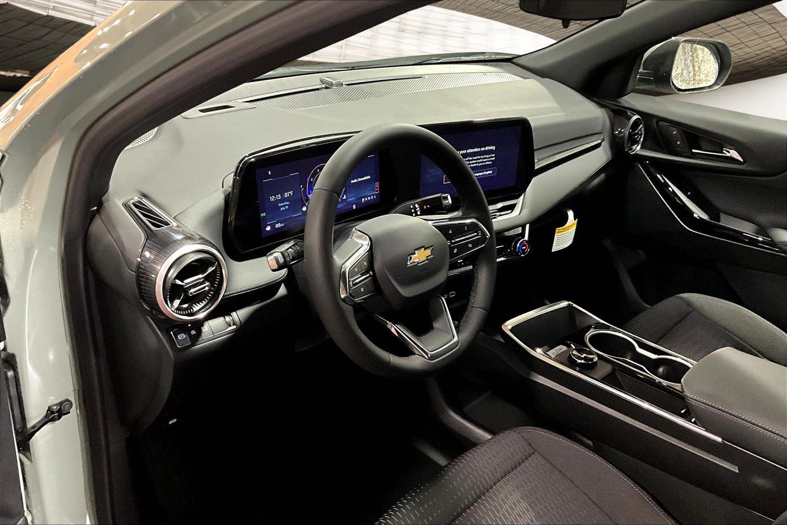 2025 Genesis GV70 2.5T photo 38