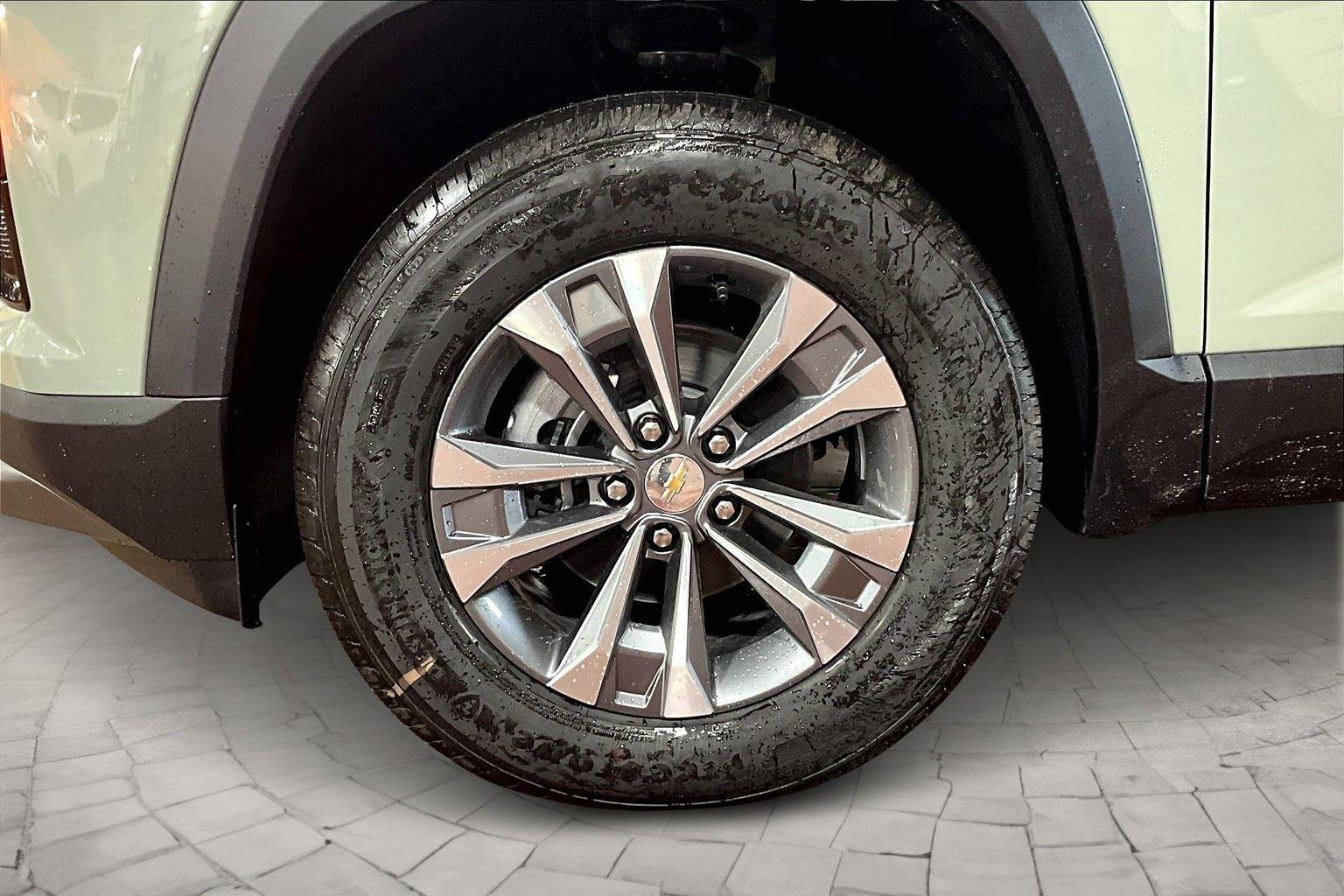 2025 Genesis GV70 2.5T photo 43