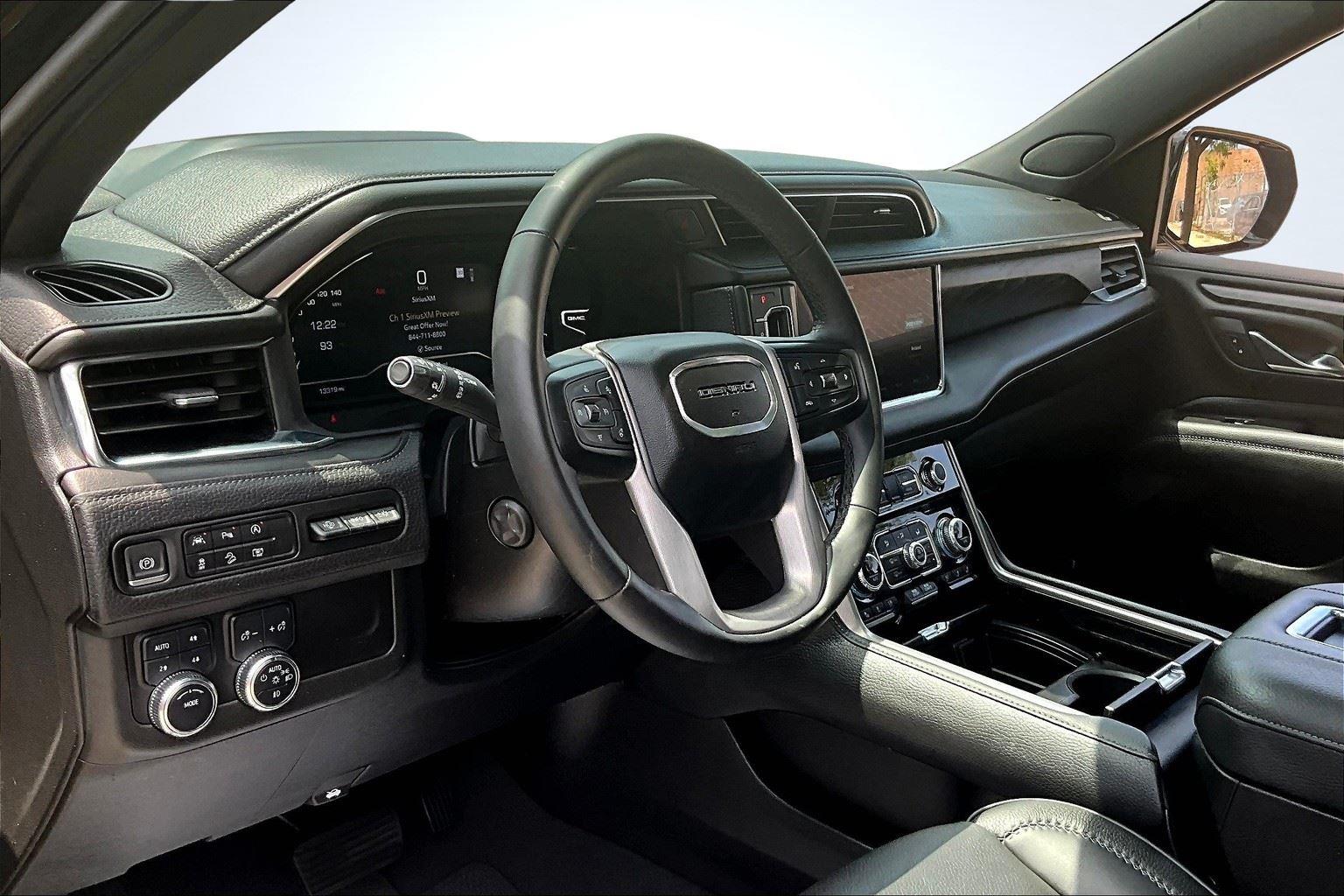 2022 Gmc Yukon XL SLT photo 42