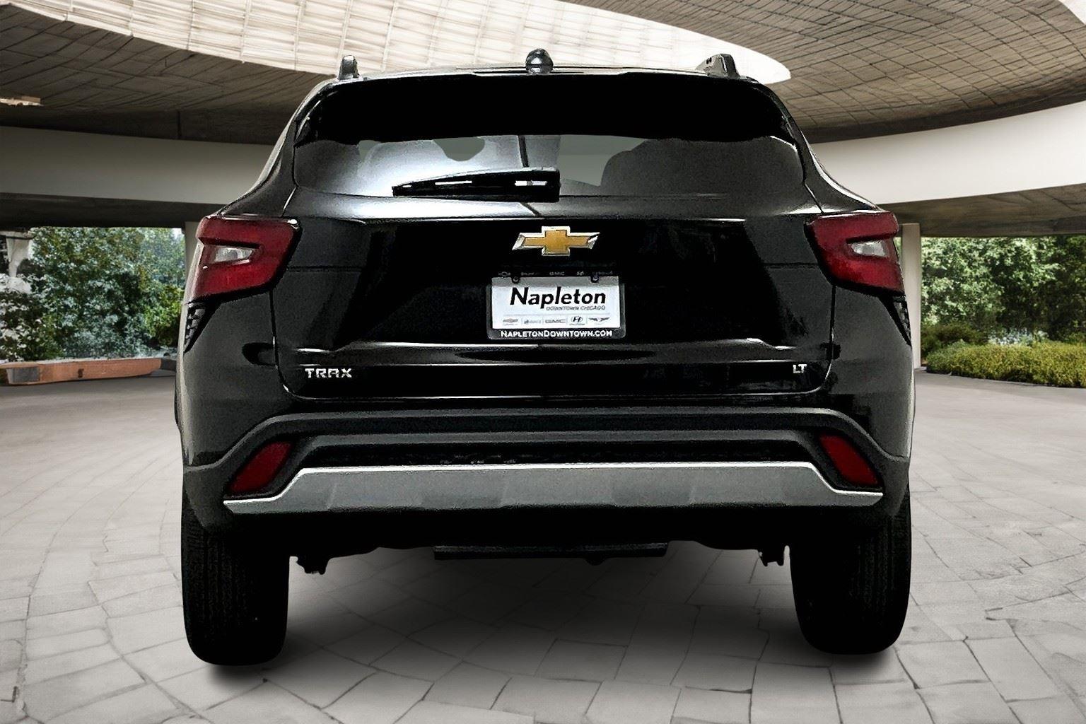2025 Chevrolet Trax LT photo 44