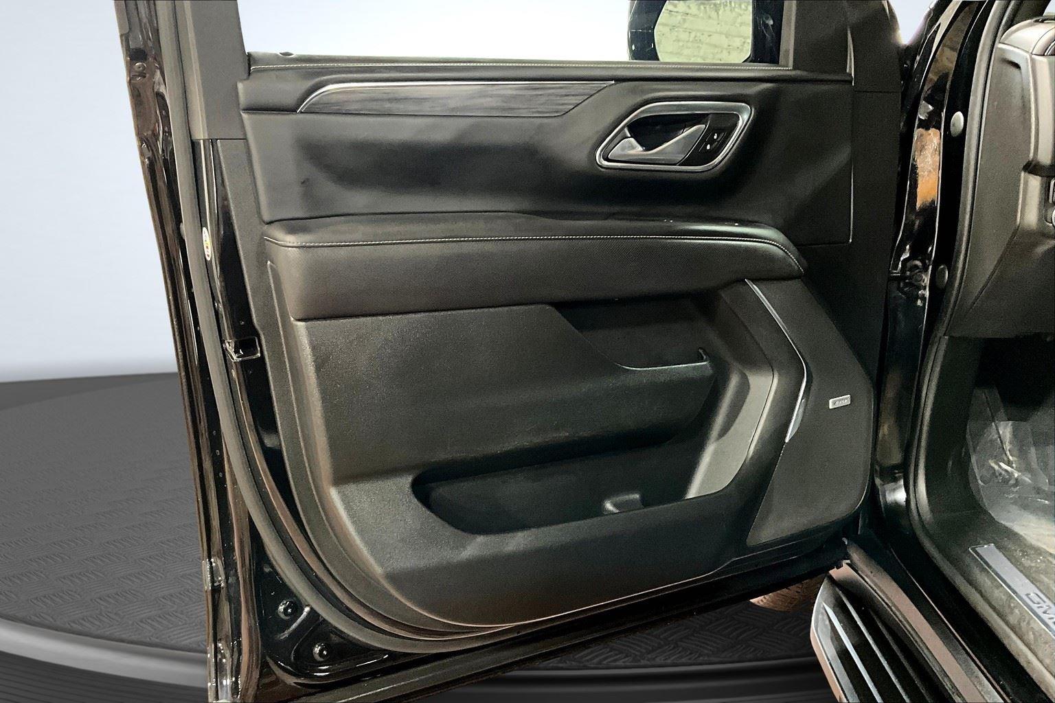 2022 Gmc Yukon XL SLT photo 21