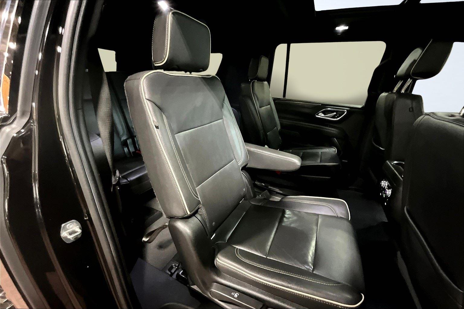 2022 Gmc Yukon XL SLT photo 24