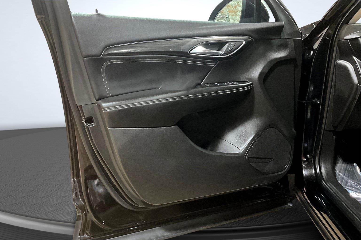 2021 Buick Envision Preferred photo 23