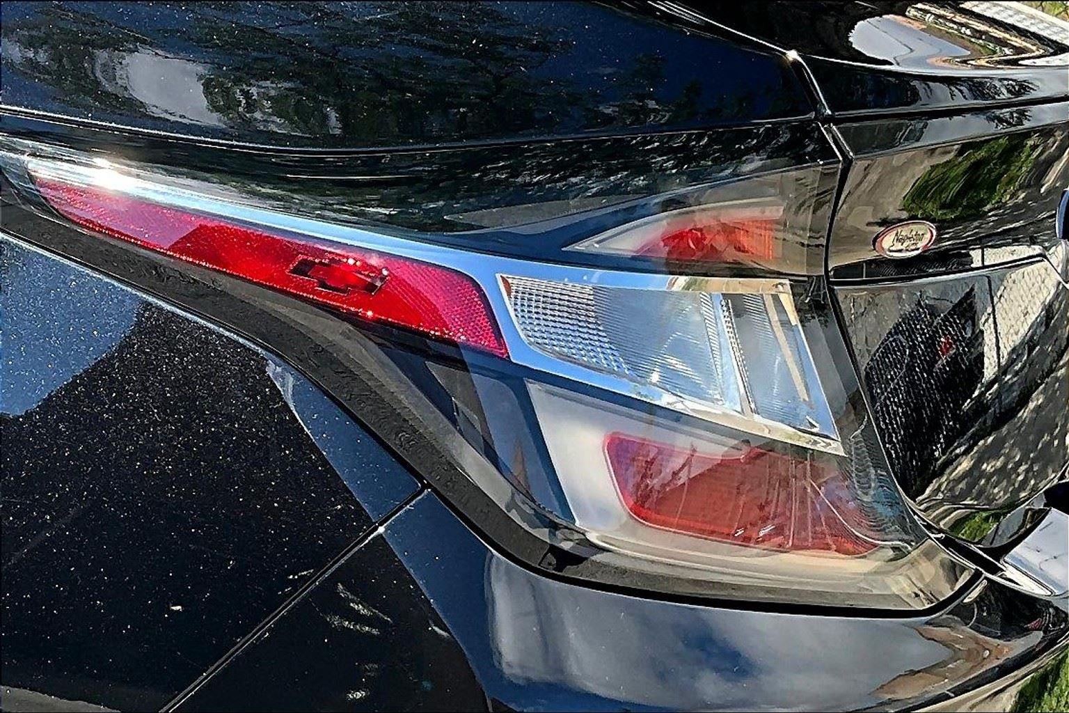 2017 Chevrolet Volt LT photo 28
