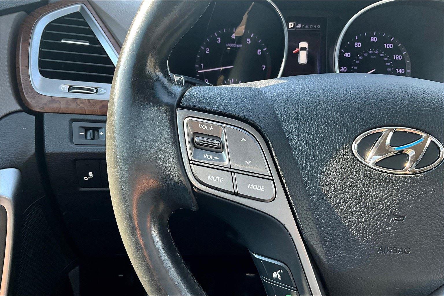 2022 Hyundai Santa Fe XRT photo 44