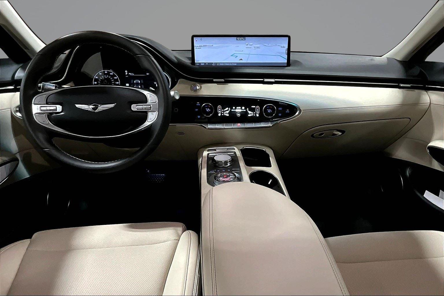 2025 Genesis GV70 2.5T photo 14