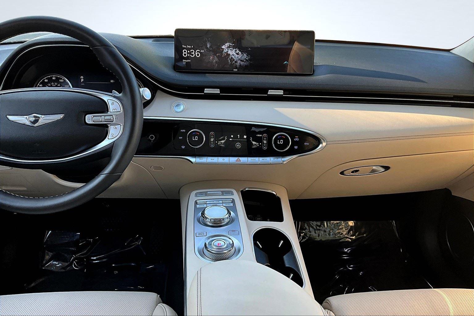 2022 Genesis GV70 2.5T photo 6