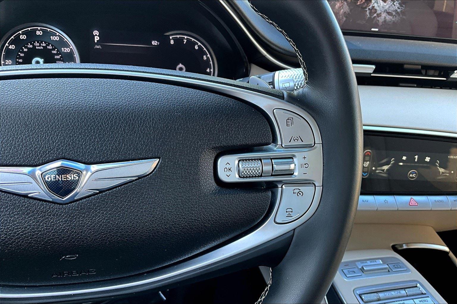 2022 Genesis GV70 2.5T photo 18
